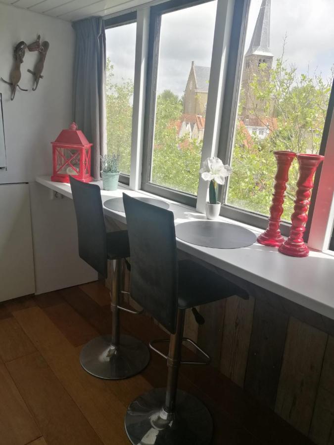 Wittezwaan Acomodação com café da manhã Harlingen Exterior foto